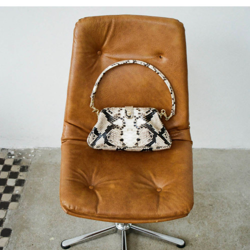 Gallery item #2869